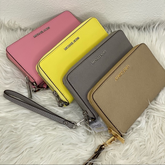 Final sale ✨Michael Kors jet set phone holder wallet wristlet - Picture 2 of 16